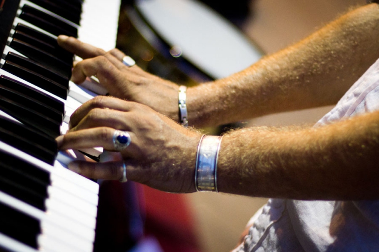 Photographe Événementiel Montpellier Concert Shatawaris Café le Bon Coin Pierre Abramovici