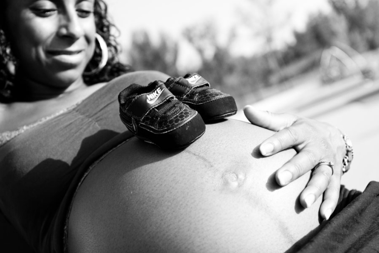 Photographe Portrait Grossesse Montpellier Lac du Cres Pierre Abramovici